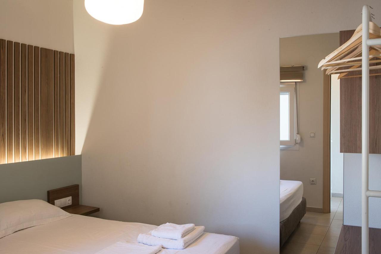 نيكيتي Vertigo Seaside Apartments المظهر الخارجي الصورة