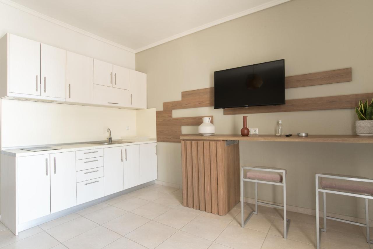 نيكيتي Vertigo Seaside Apartments المظهر الخارجي الصورة