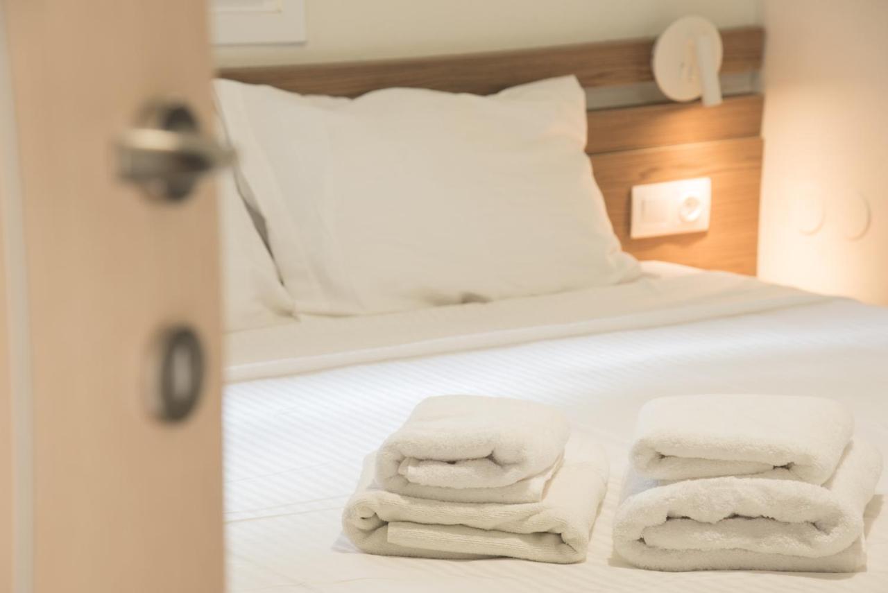 نيكيتي Vertigo Seaside Apartments المظهر الخارجي الصورة