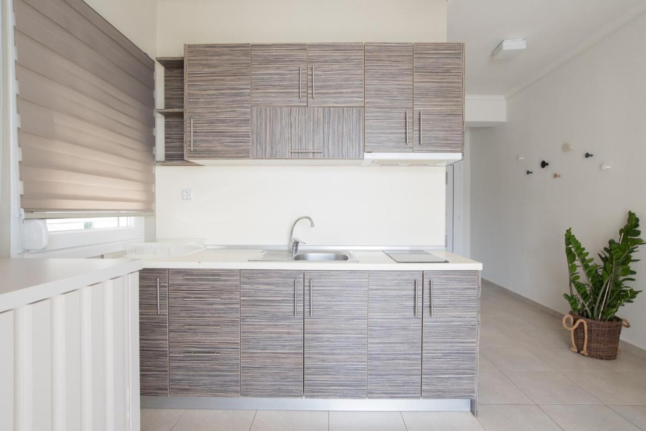 نيكيتي Vertigo Seaside Apartments المظهر الخارجي الصورة